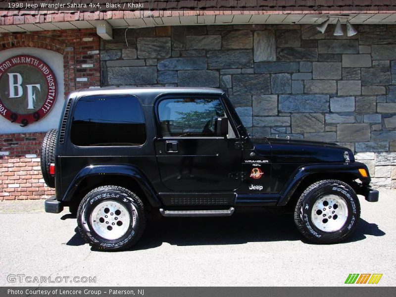 Black / Khaki 1998 Jeep Wrangler Sahara 4x4