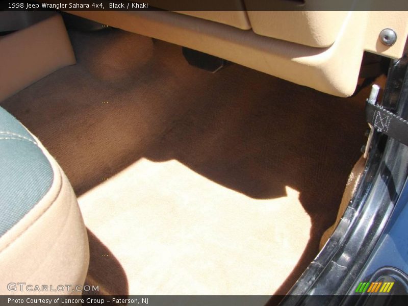Black / Khaki 1998 Jeep Wrangler Sahara 4x4
