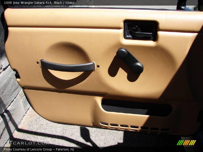 Black / Khaki 1998 Jeep Wrangler Sahara 4x4