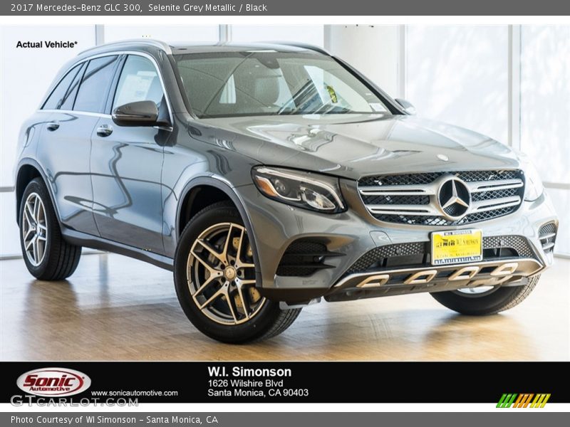 Selenite Grey Metallic / Black 2017 Mercedes-Benz GLC 300