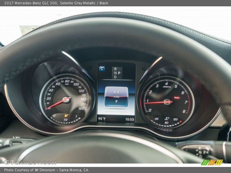 Selenite Grey Metallic / Black 2017 Mercedes-Benz GLC 300