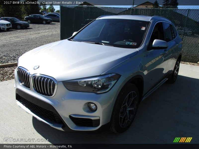 Glacier Silver Metallic / Black 2017 BMW X1 xDrive28i