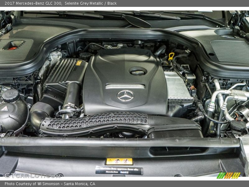 Selenite Grey Metallic / Black 2017 Mercedes-Benz GLC 300