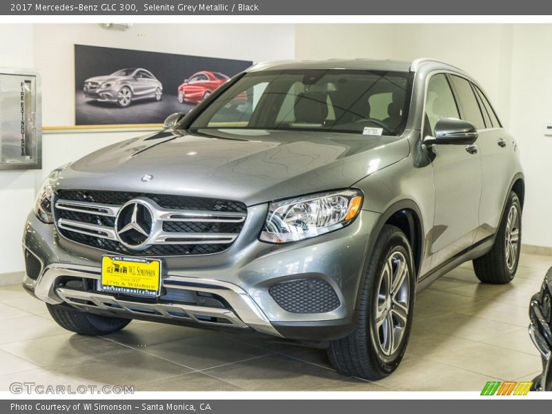 Selenite Grey Metallic / Black 2017 Mercedes-Benz GLC 300