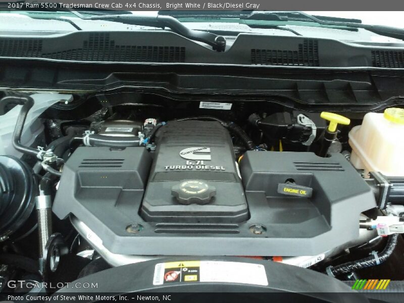  2017 5500 Tradesman Crew Cab 4x4 Chassis Engine - 6.7 Liter OHV 24-Valve Cummins Turbo-Diesel Inline 6 Cylinder