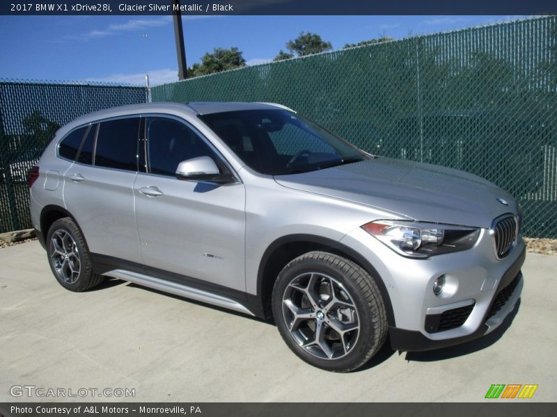 Glacier Silver Metallic / Black 2017 BMW X1 xDrive28i