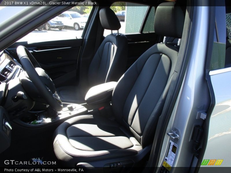 Glacier Silver Metallic / Black 2017 BMW X1 xDrive28i