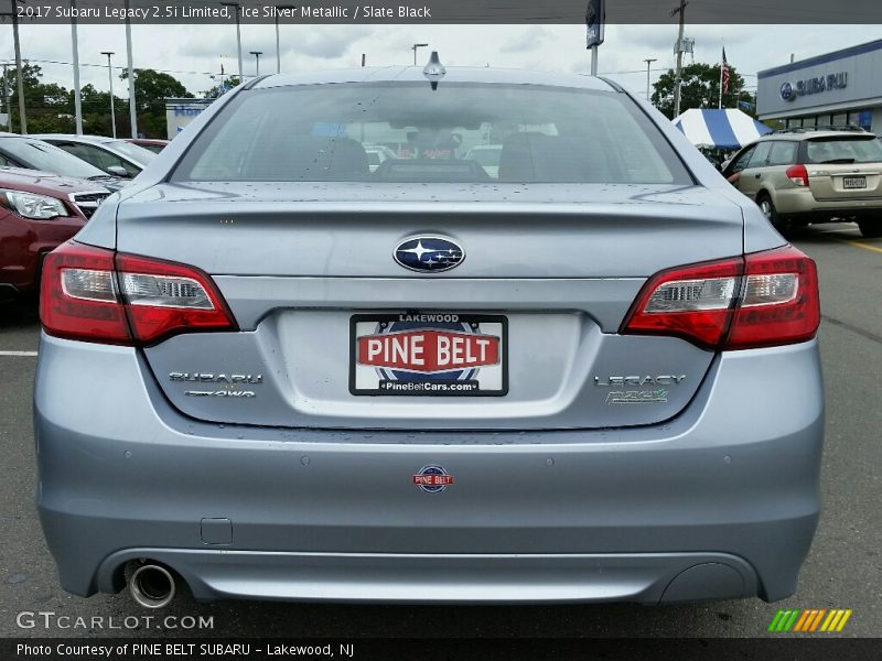 Ice Silver Metallic / Slate Black 2017 Subaru Legacy 2.5i Limited