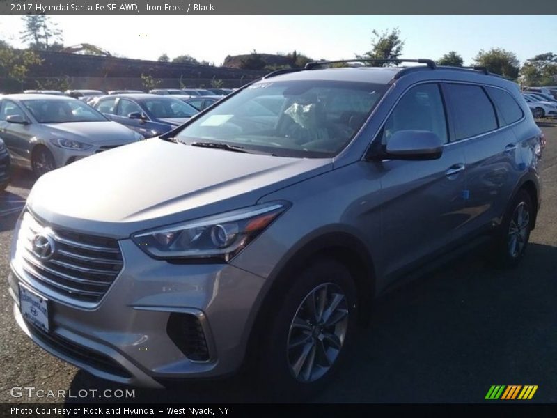 Iron Frost / Black 2017 Hyundai Santa Fe SE AWD
