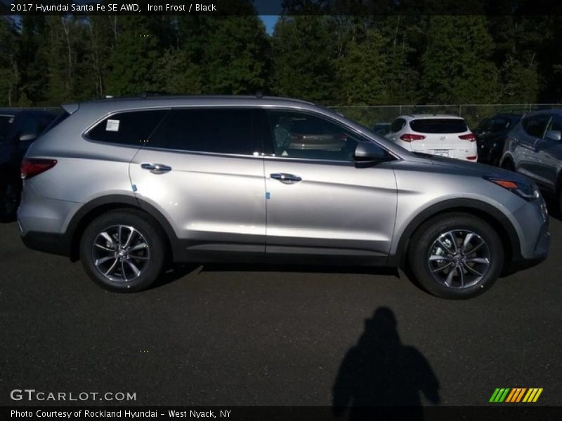 Iron Frost / Black 2017 Hyundai Santa Fe SE AWD