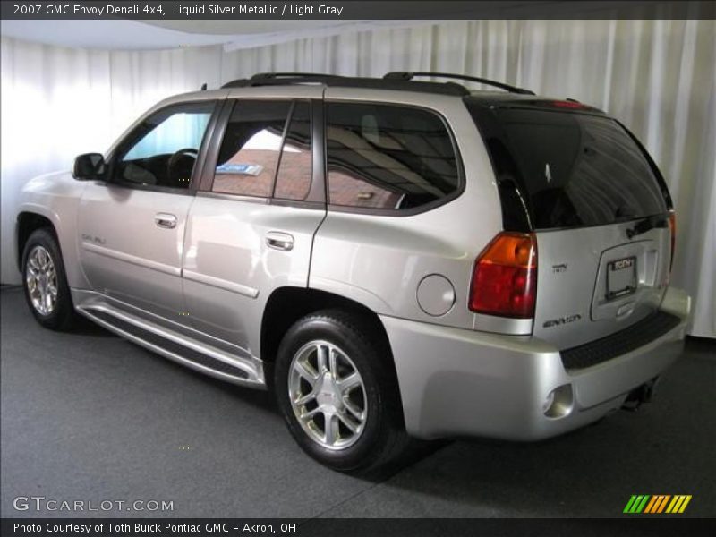 Liquid Silver Metallic / Light Gray 2007 GMC Envoy Denali 4x4