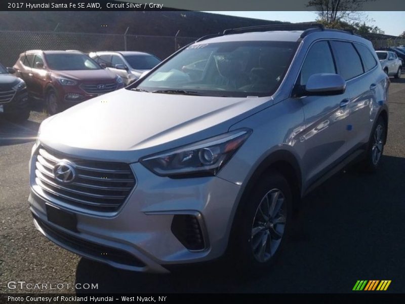 Circuit Silver / Gray 2017 Hyundai Santa Fe SE AWD