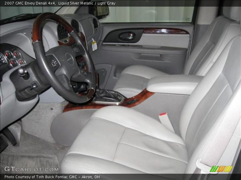 Liquid Silver Metallic / Light Gray 2007 GMC Envoy Denali 4x4
