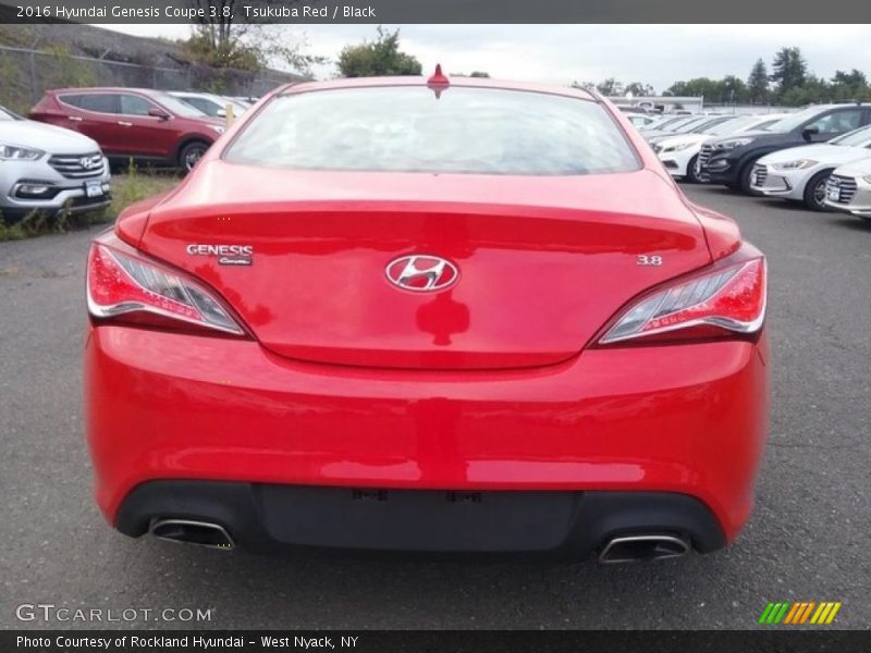 Tsukuba Red / Black 2016 Hyundai Genesis Coupe 3.8