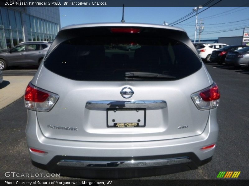 Brilliant Silver / Charcoal 2014 Nissan Pathfinder S AWD
