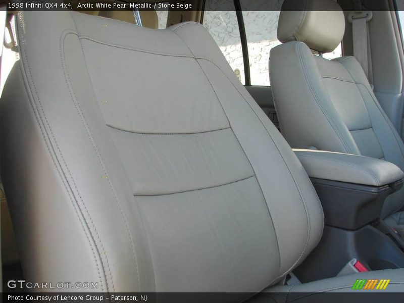 Arctic White Pearl Metallic / Stone Beige 1998 Infiniti QX4 4x4