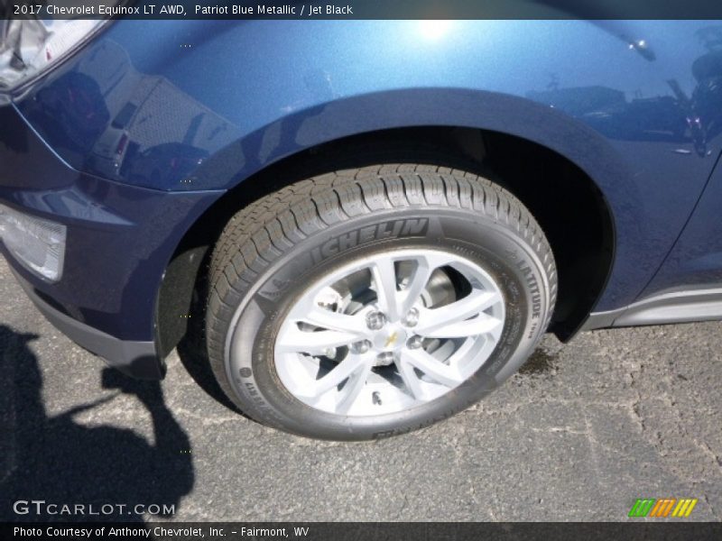 Patriot Blue Metallic / Jet Black 2017 Chevrolet Equinox LT AWD