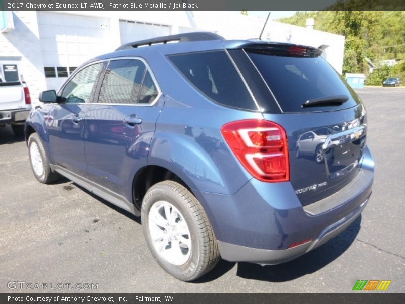 Patriot Blue Metallic / Jet Black 2017 Chevrolet Equinox LT AWD