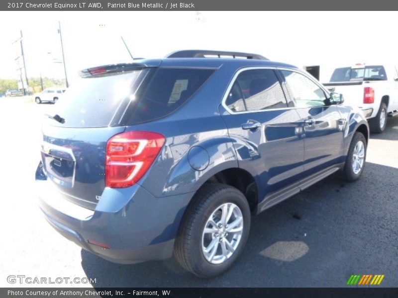 Patriot Blue Metallic / Jet Black 2017 Chevrolet Equinox LT AWD