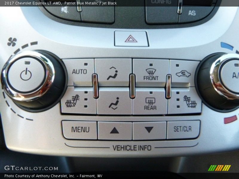 Patriot Blue Metallic / Jet Black 2017 Chevrolet Equinox LT AWD