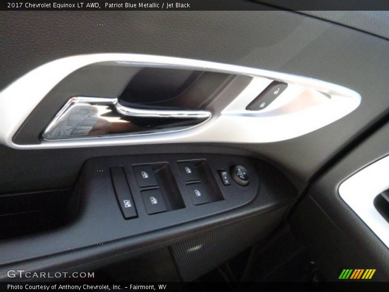 Patriot Blue Metallic / Jet Black 2017 Chevrolet Equinox LT AWD