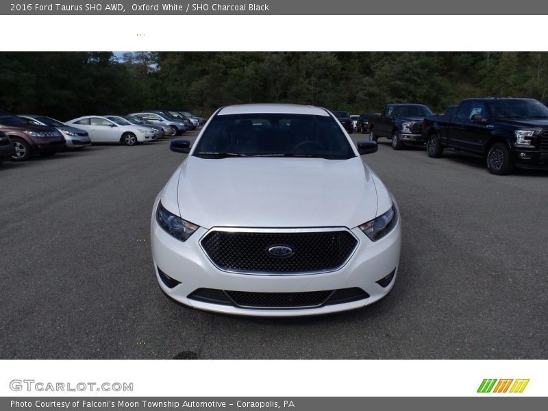 Oxford White / SHO Charcoal Black 2016 Ford Taurus SHO AWD