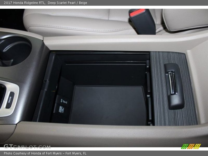 Deep Scarlet Pearl / Beige 2017 Honda Ridgeline RTL