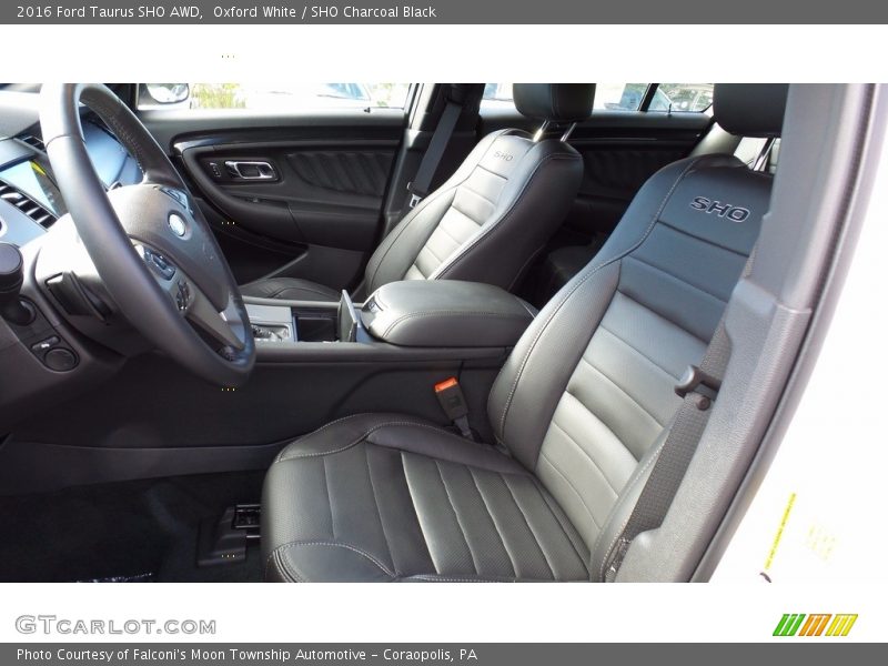 Oxford White / SHO Charcoal Black 2016 Ford Taurus SHO AWD