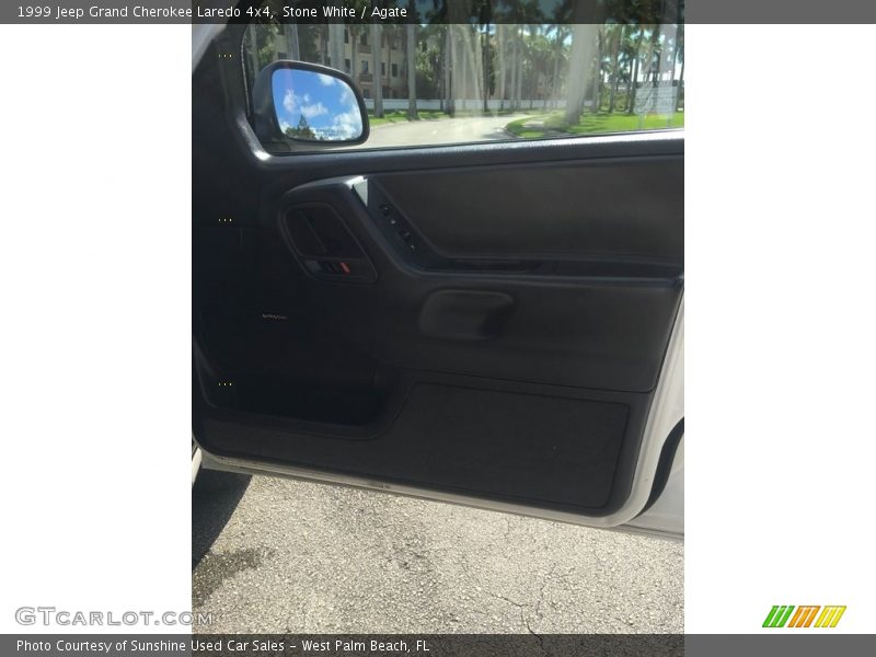 Stone White / Agate 1999 Jeep Grand Cherokee Laredo 4x4