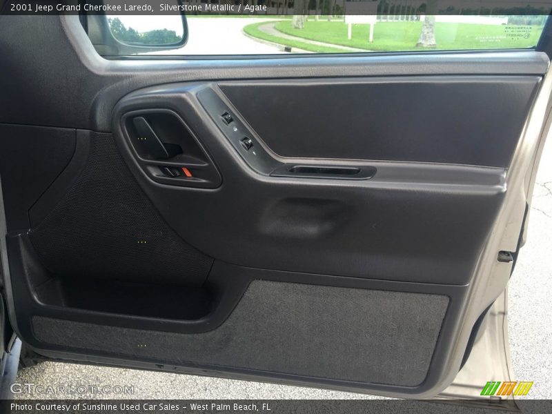Silverstone Metallic / Agate 2001 Jeep Grand Cherokee Laredo