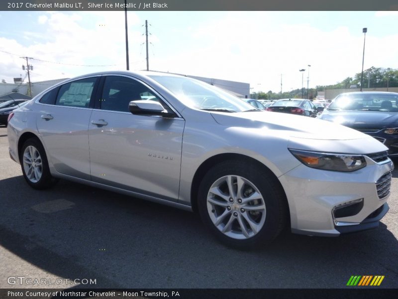 Silver Ice Metallic / Jet Black 2017 Chevrolet Malibu LT