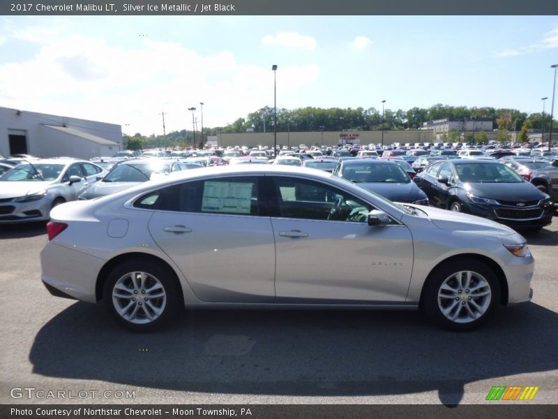 Silver Ice Metallic / Jet Black 2017 Chevrolet Malibu LT