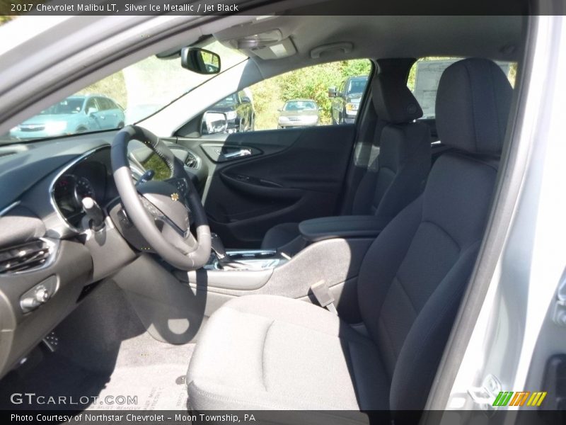 Silver Ice Metallic / Jet Black 2017 Chevrolet Malibu LT