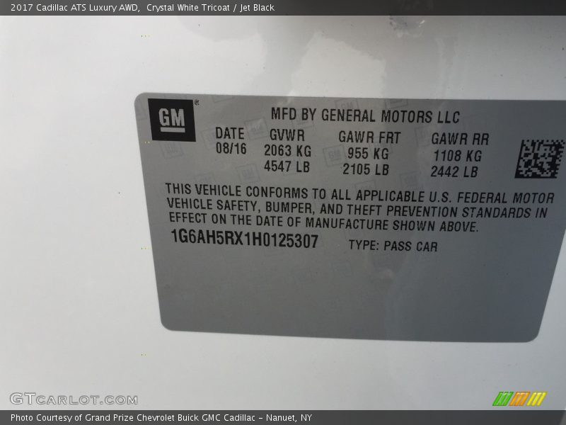 Crystal White Tricoat / Jet Black 2017 Cadillac ATS Luxury AWD