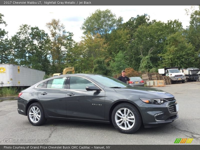 Nightfall Gray Metallic / Jet Black 2017 Chevrolet Malibu LT