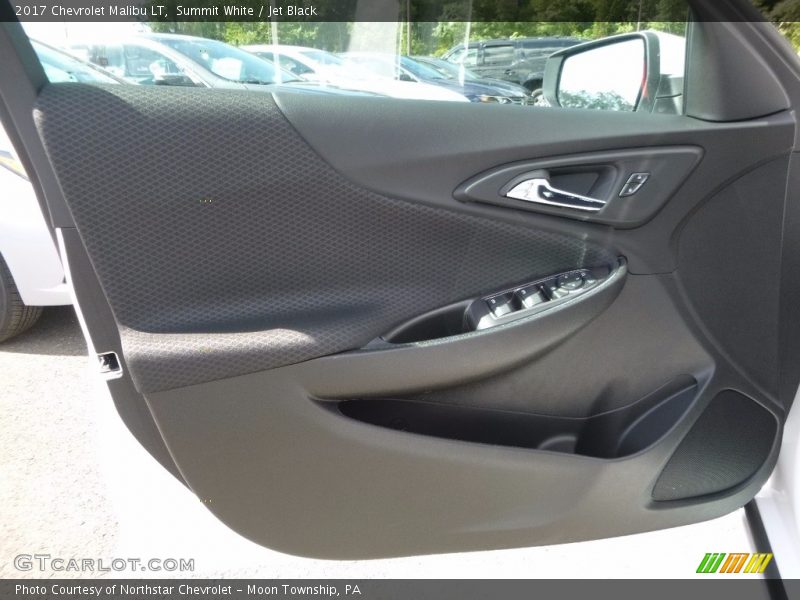 Summit White / Jet Black 2017 Chevrolet Malibu LT