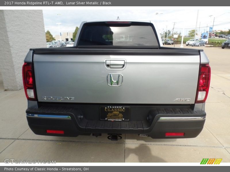 Lunar Silver Metallic / Black 2017 Honda Ridgeline RTL-T AWD