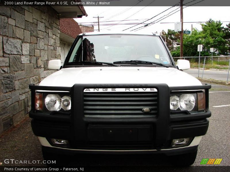 Chawton White / Walnut 2000 Land Rover Range Rover 4.0 SE