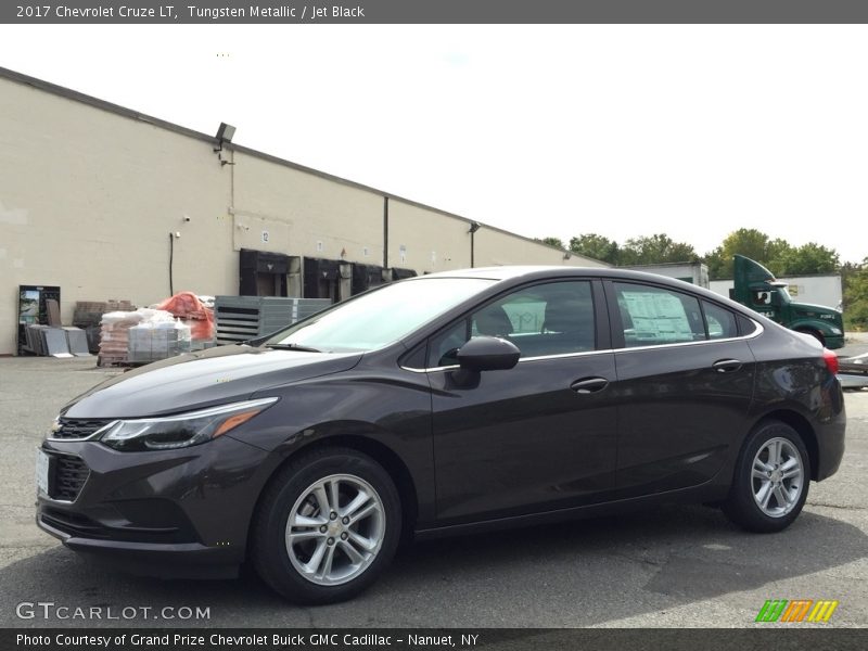 Tungsten Metallic / Jet Black 2017 Chevrolet Cruze LT