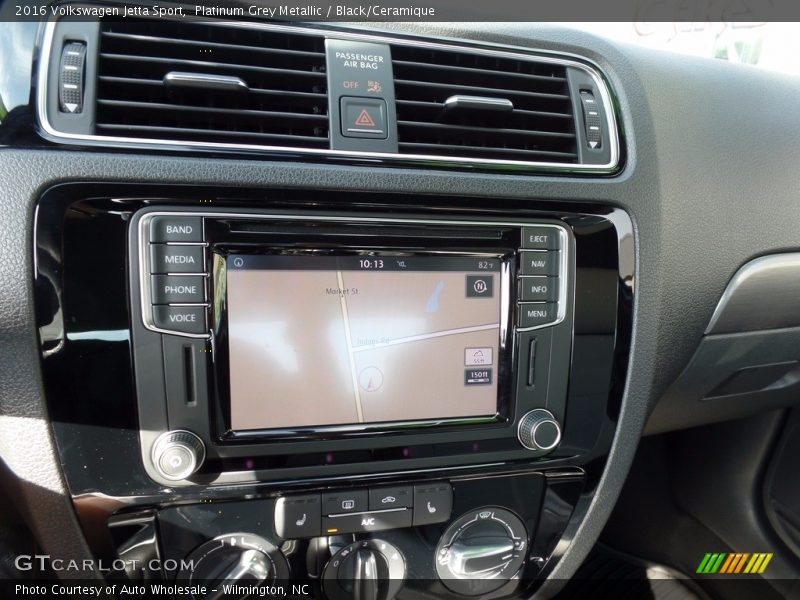 Platinum Grey Metallic / Black/Ceramique 2016 Volkswagen Jetta Sport