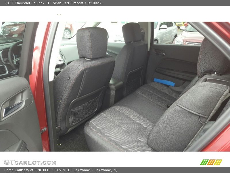Siren Red Tintcoat / Jet Black 2017 Chevrolet Equinox LT