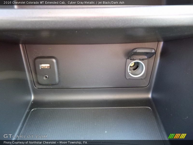 Cyber Gray Metallic / Jet Black/Dark Ash 2016 Chevrolet Colorado WT Extended Cab
