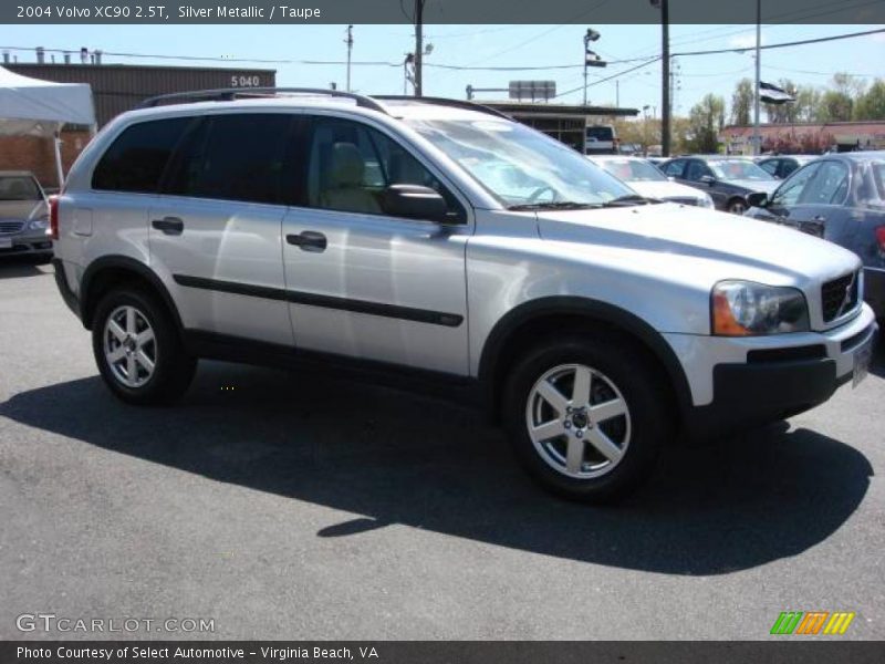 Silver Metallic / Taupe 2004 Volvo XC90 2.5T