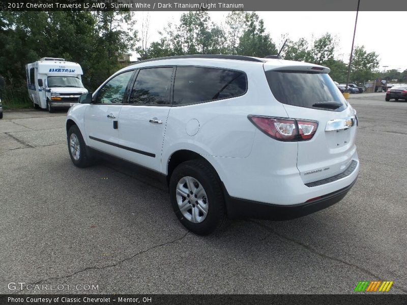 Summit White / Dark Titanium/Light Titanium 2017 Chevrolet Traverse LS AWD