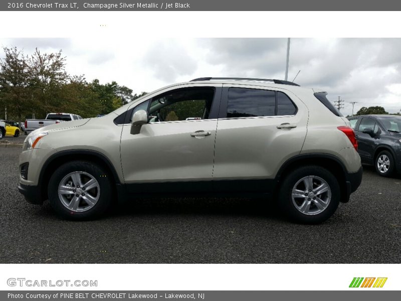 Champagne Silver Metallic / Jet Black 2016 Chevrolet Trax LT