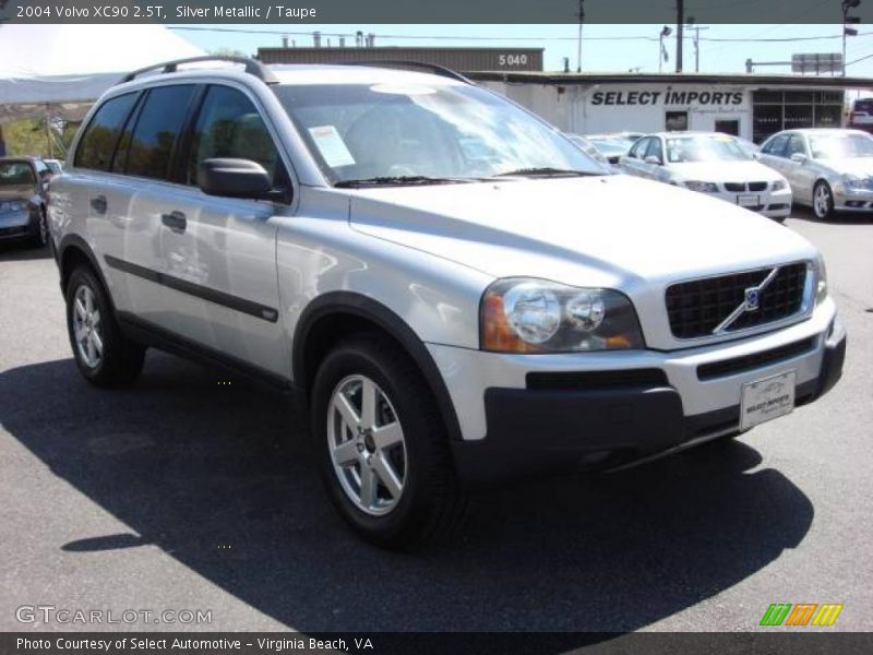Silver Metallic / Taupe 2004 Volvo XC90 2.5T