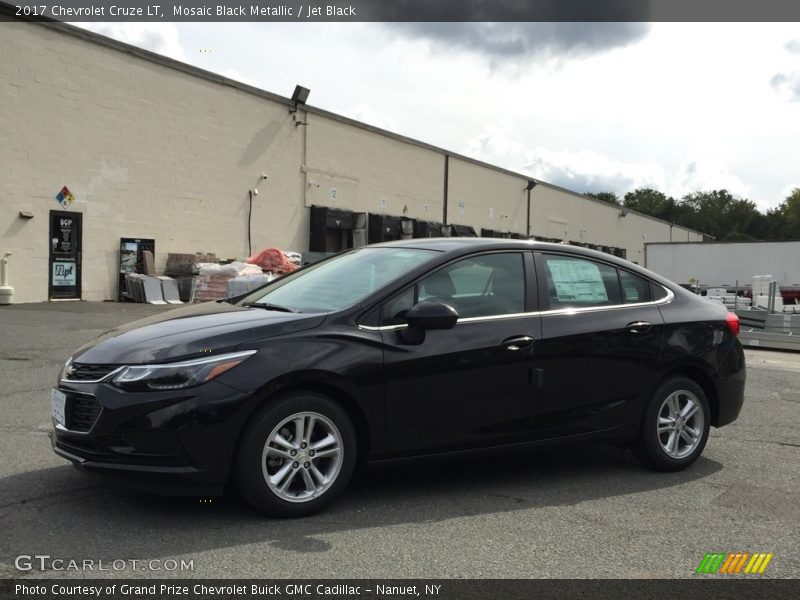Mosaic Black Metallic / Jet Black 2017 Chevrolet Cruze LT