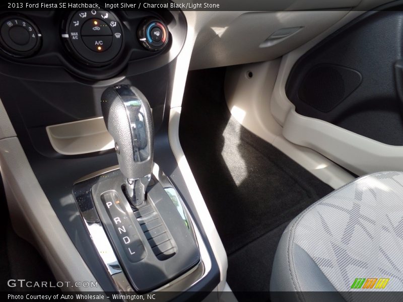 Ingot Silver / Charcoal Black/Light Stone 2013 Ford Fiesta SE Hatchback