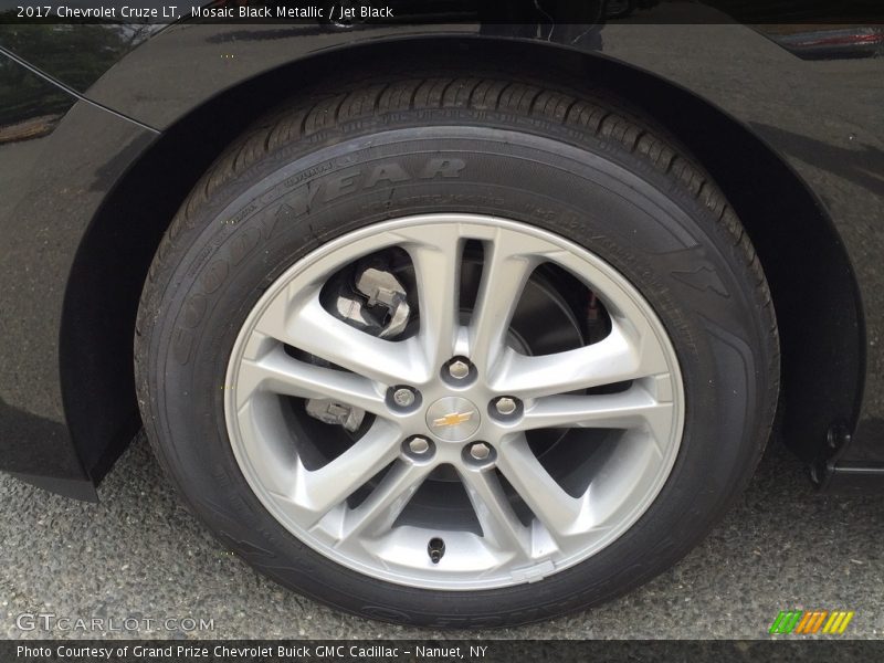 Mosaic Black Metallic / Jet Black 2017 Chevrolet Cruze LT