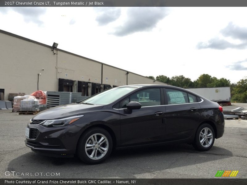 Tungsten Metallic / Jet Black 2017 Chevrolet Cruze LT